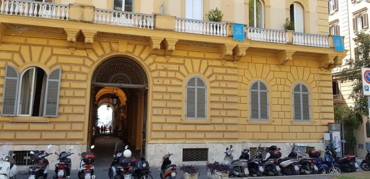 Regina Elena Bed & Breakfast Napoli Dış mekan fotoğraf