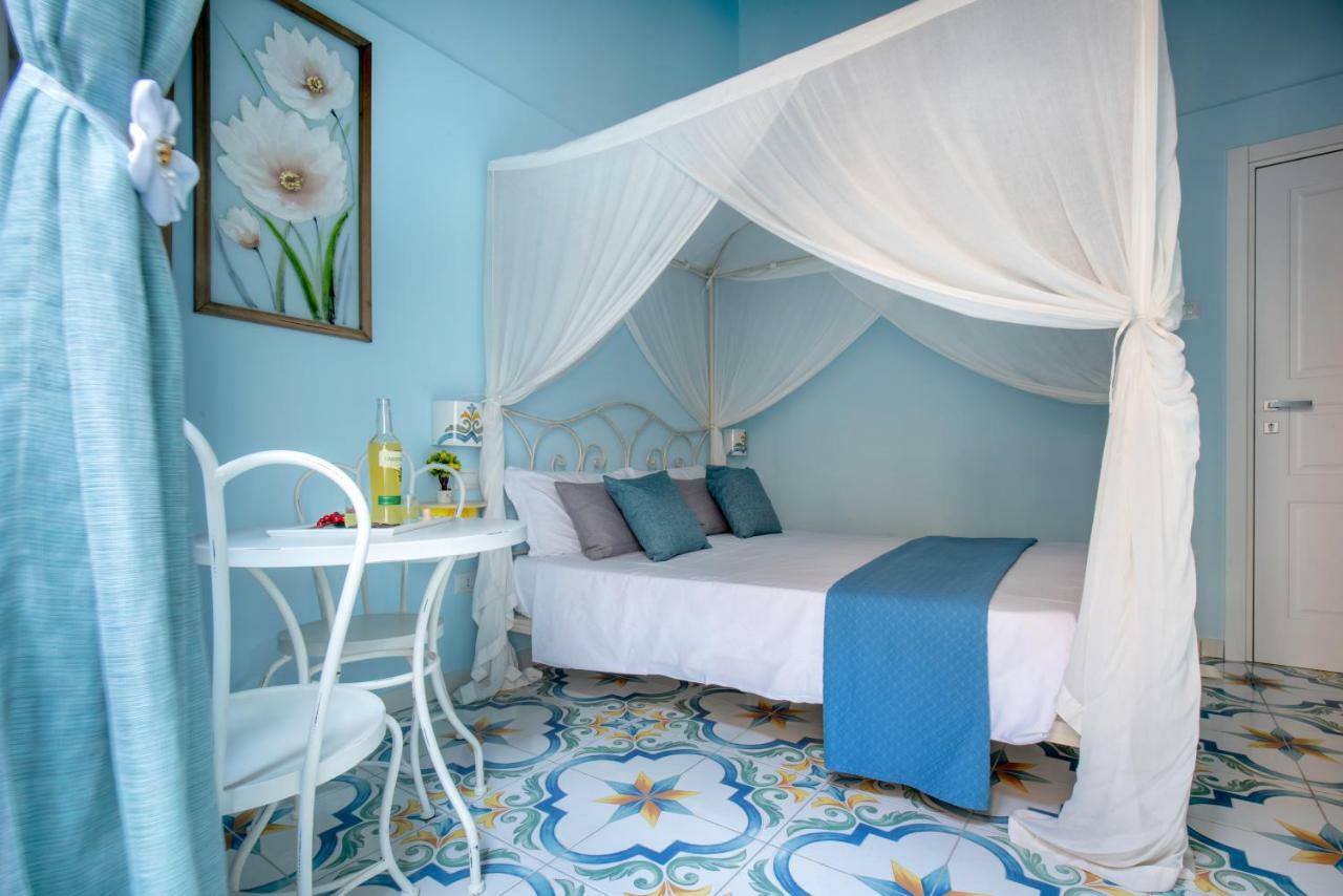 Regina Elena Bed & Breakfast Napoli Dış mekan fotoğraf